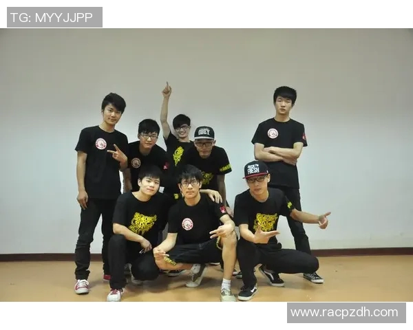 成都街舞队与南京街舞队赛后技术分析与精彩瞬间回顾 成都街舞队与南京街舞队赛后技术分析与精彩瞬间回顾