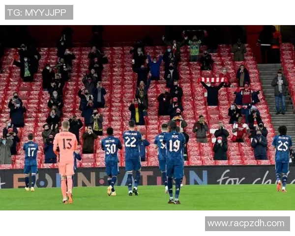 法甲联赛因疫情暂停至少三轮比赛推迟进行以确保球员和球迷安全 法甲联赛因疫情暂停至少三轮比赛推迟进行以确保球员和球迷安全